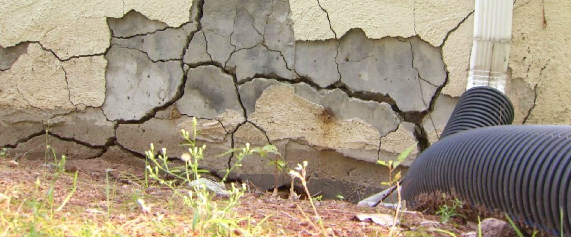 Extreme Temperatures and Foundation Damage